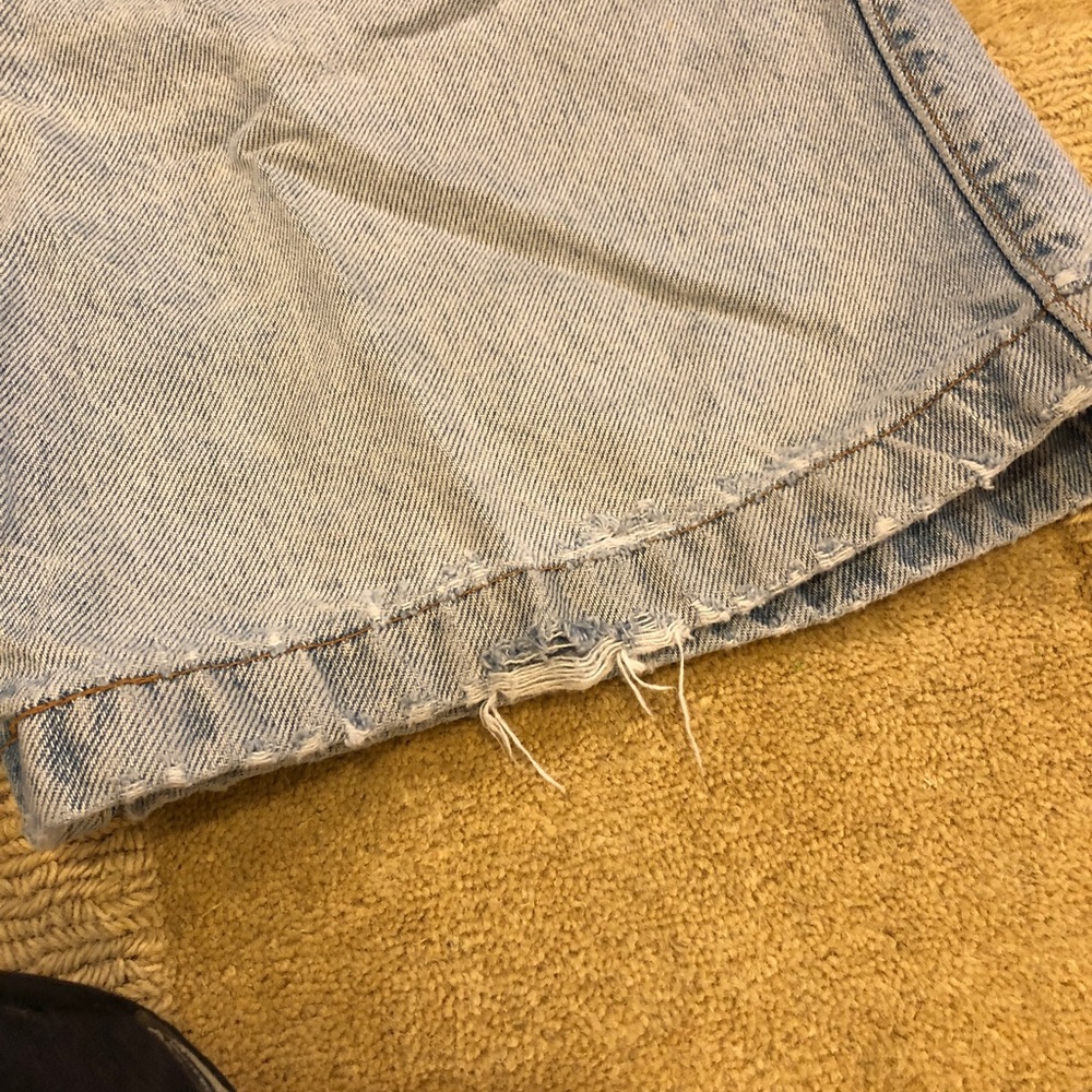 Vintage (90’s) Levi Strauss Stone Washed Jean Shorts, W36 - Picture 11 of 15